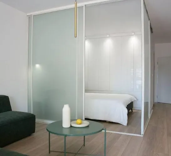 Apartment Elegant Living In The Heart Of Tirana