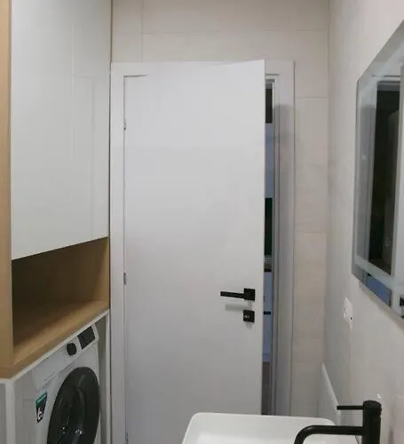 Apartman Elegant Living In The Heart Of