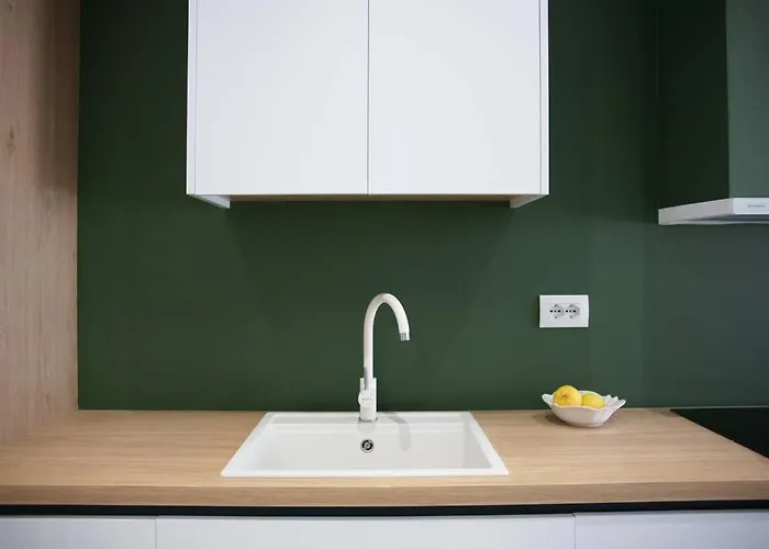 Elegant Living In The Heart Of *