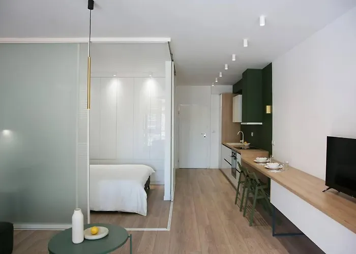 Elegant Living In The Heart Of *